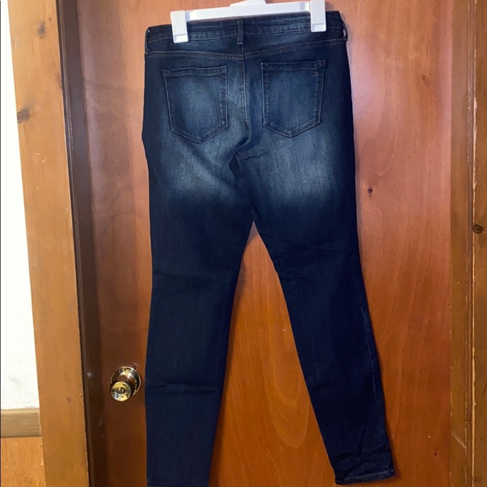 DARK WASH JEANS
